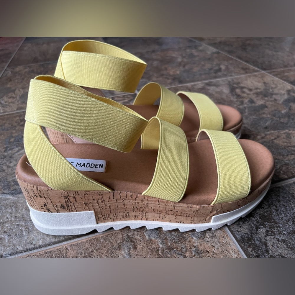Steve Madden Bandi Platform Wedge Sandals- Yellow, Size 7M